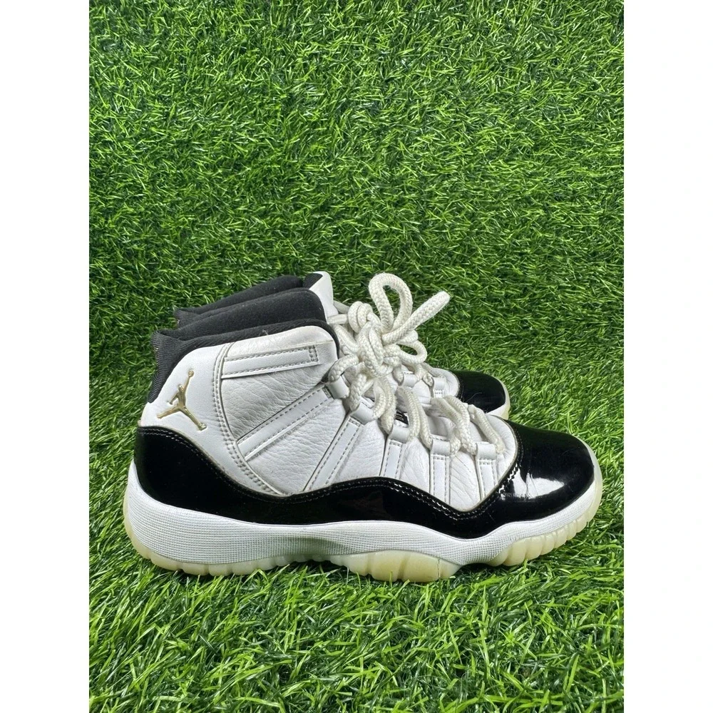 Size 7Y - Jordan 11 Retro Mid Gratitude / Defining Moments GS 378038-170